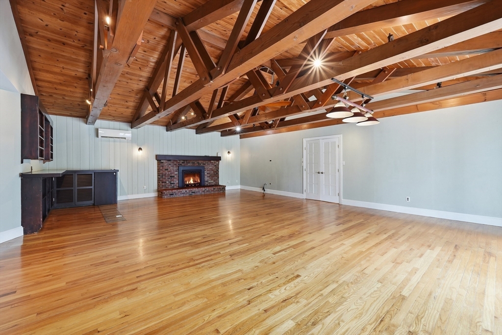 8 Hillside Road Southbridge, MA 01550 - Photo 11 of 35 Gallery Image 11