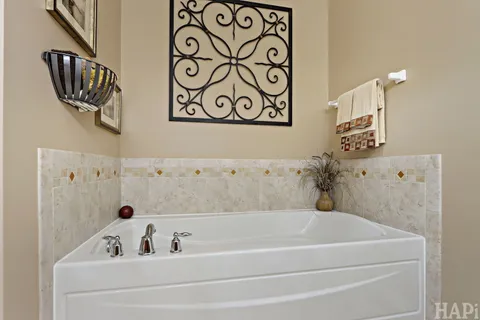 $599,900 | 10977 Greywall Lane, Huntley, IL 60142