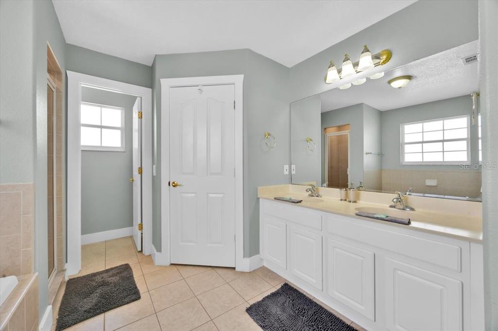 210 Vista Loop Davenport, FL 33897 - Photo 20 of 43