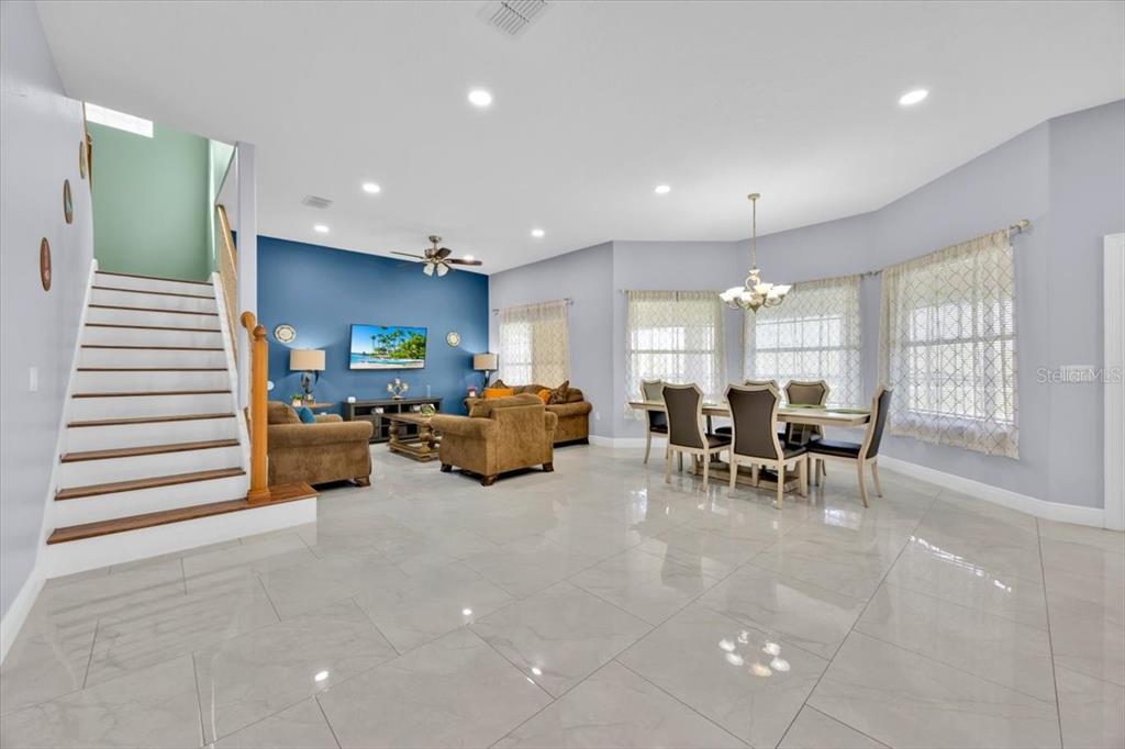 210 Vista Loop Davenport, FL 33897 - Photo 8 of 43