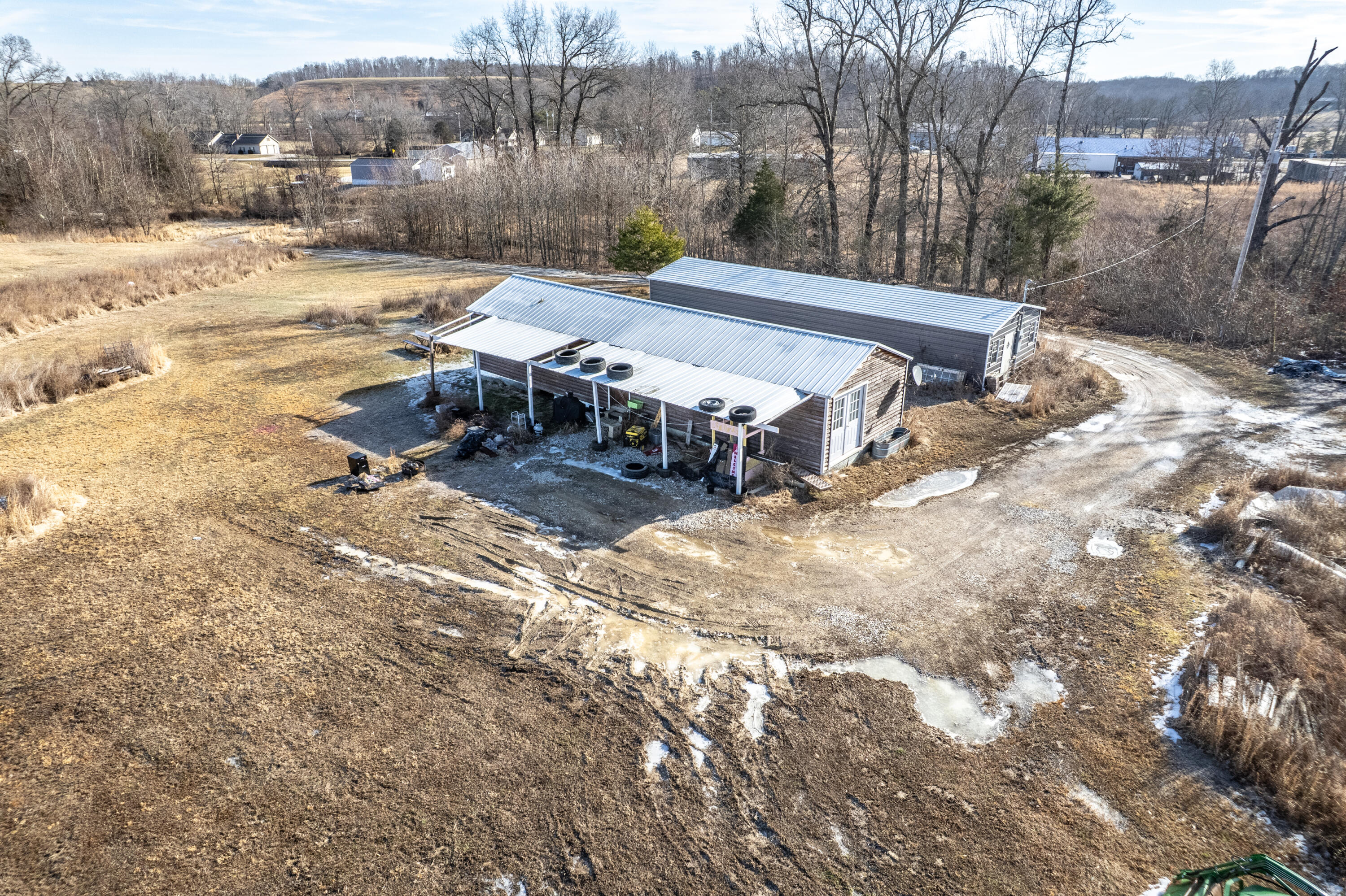 6835 Levee Road Jeffersonville, KY 40337 - Photo 7 of 29 DJI_0007