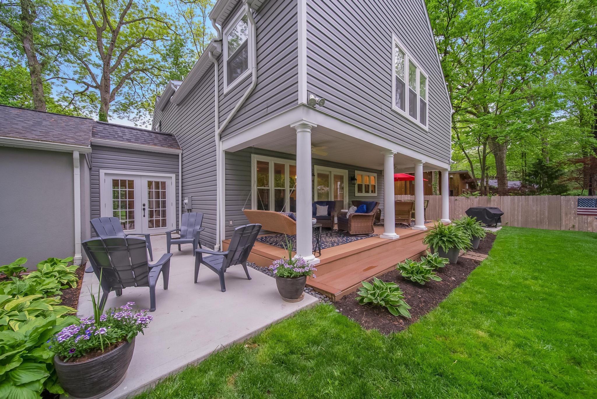 2318 Dorset Road Columbus, OH 43221 - Photo 40 of 45 Patio & back deck
