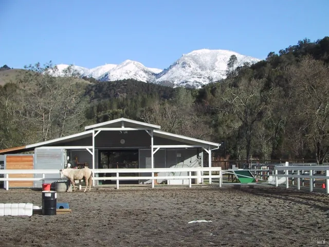 $1,795,000 | 1218 Bennett Lane, Calistoga, CA 94515