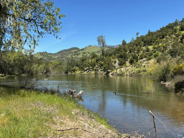 $1,795,000 | 1218 Bennett Lane, Calistoga, CA 94515