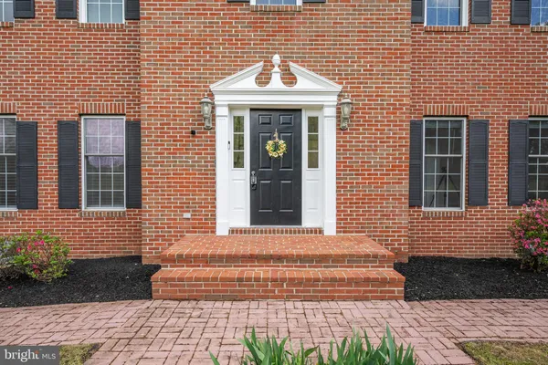 $1,125,000 | 42827 Spinks Ferry Road, Leesburg, VA 20176