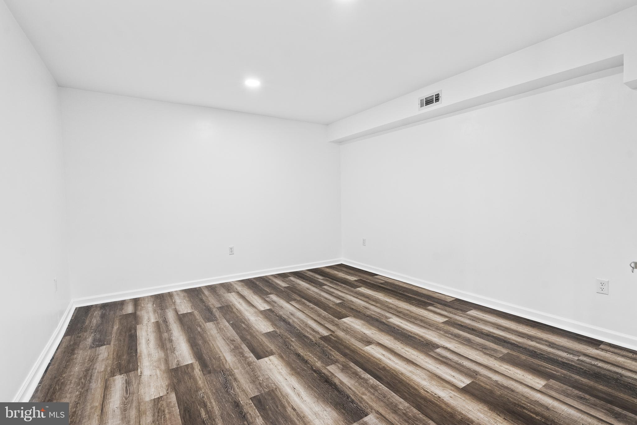 42827 Spinks Ferry Road Leesburg, VA 20176 - Photo 52 of 71 bonus room 2 for hobbies etc.