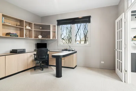 $925,000 | 2038 Sheridan Road, Buffalo Grove, IL 60089