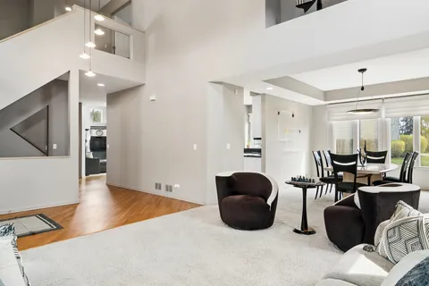 $925,000 | 2038 Sheridan Road, Buffalo Grove, IL 60089