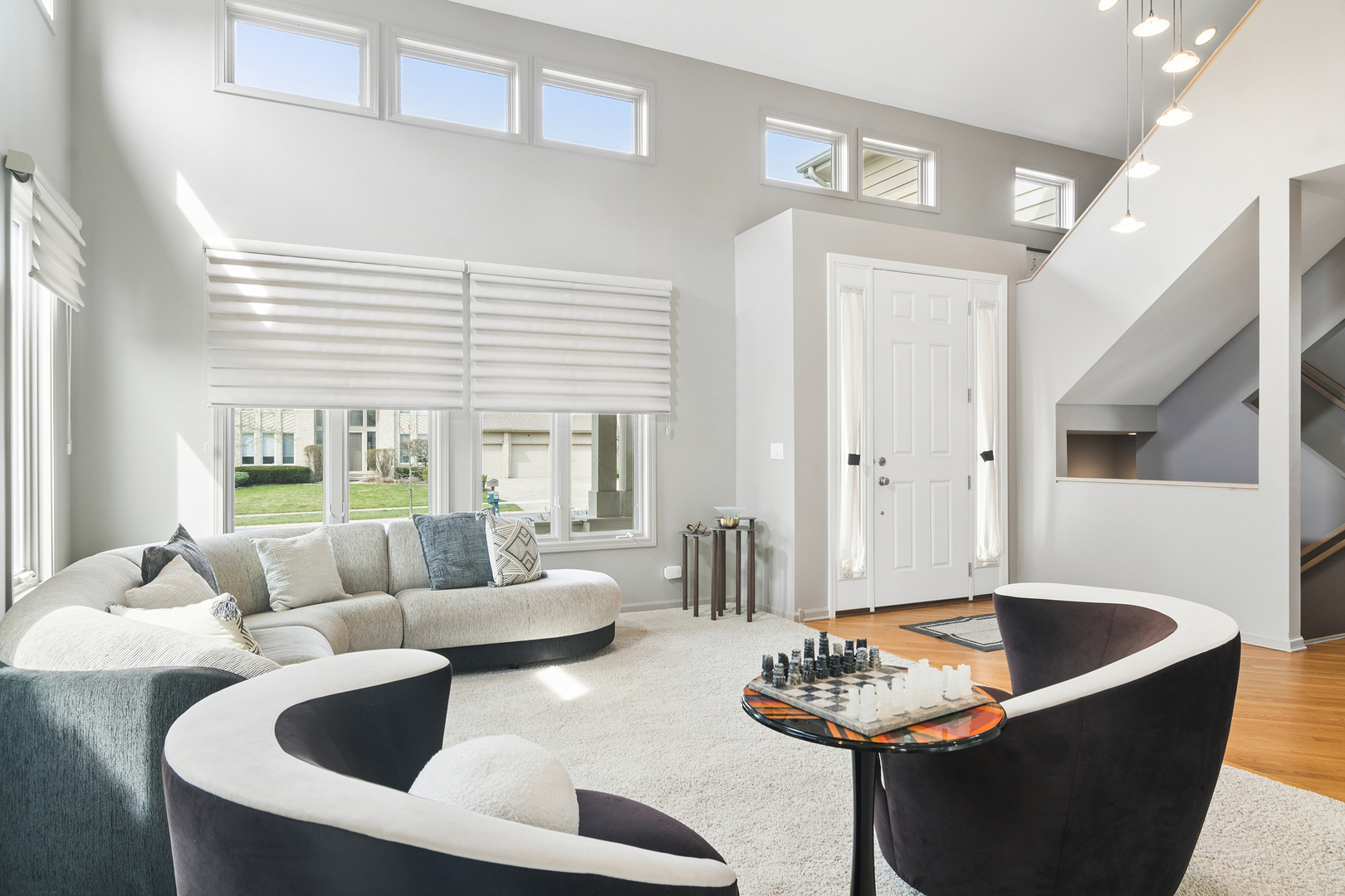 2038 Sheridan Road Buffalo Grove, IL 60089 - Photo 4 of 44 a living room with furniture and a large window