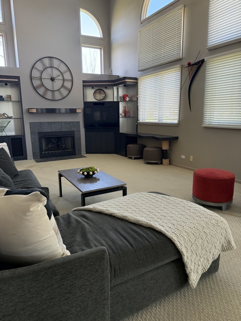 2038 Sheridan Road Buffalo Grove, IL 60089 - Photo 7 of 23