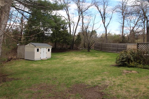 39 Dean Road Holliston, MA 01746 - Photo 13 of 14 Gallery Image 13