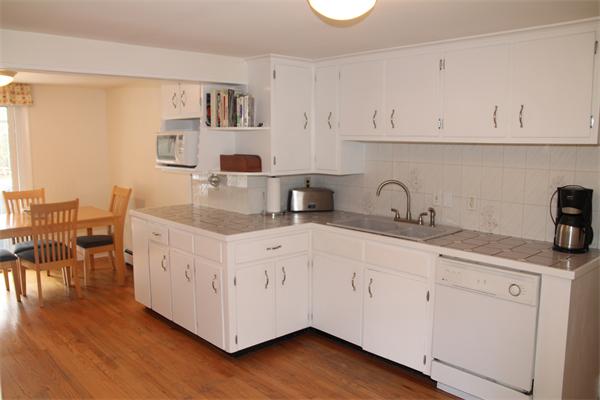 39 Dean Road Holliston, MA 01746 - Photo 5 of 14 Gallery Image 5