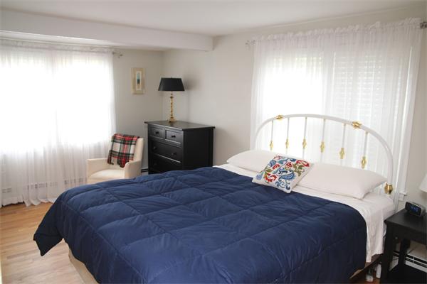 39 Dean Road Holliston, MA 01746 - Photo 6 of 14 Gallery Image 6