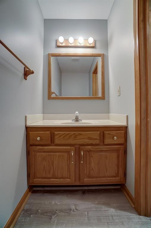 7881 Kings Ridge Circle Fairborn, OH 45324 - Photo 32 of 44