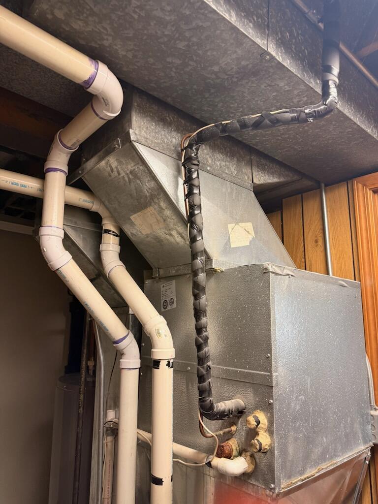 6610 East 3rd Avenue Gary, IN 46403 - Photo 19 of 24 a view of entryway