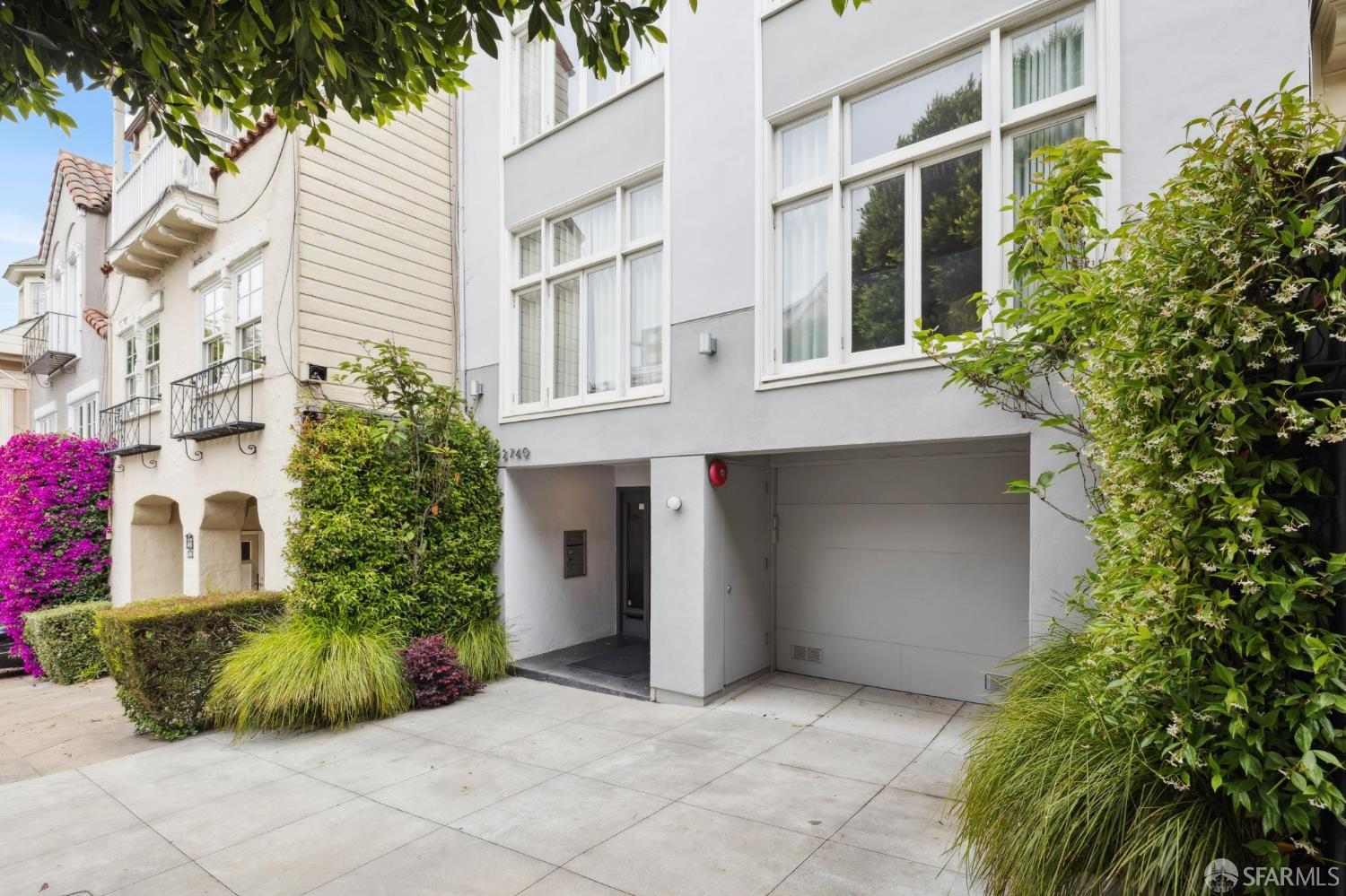 2740 Union Street San Francisco, CA 94123 - Photo 4 of 87