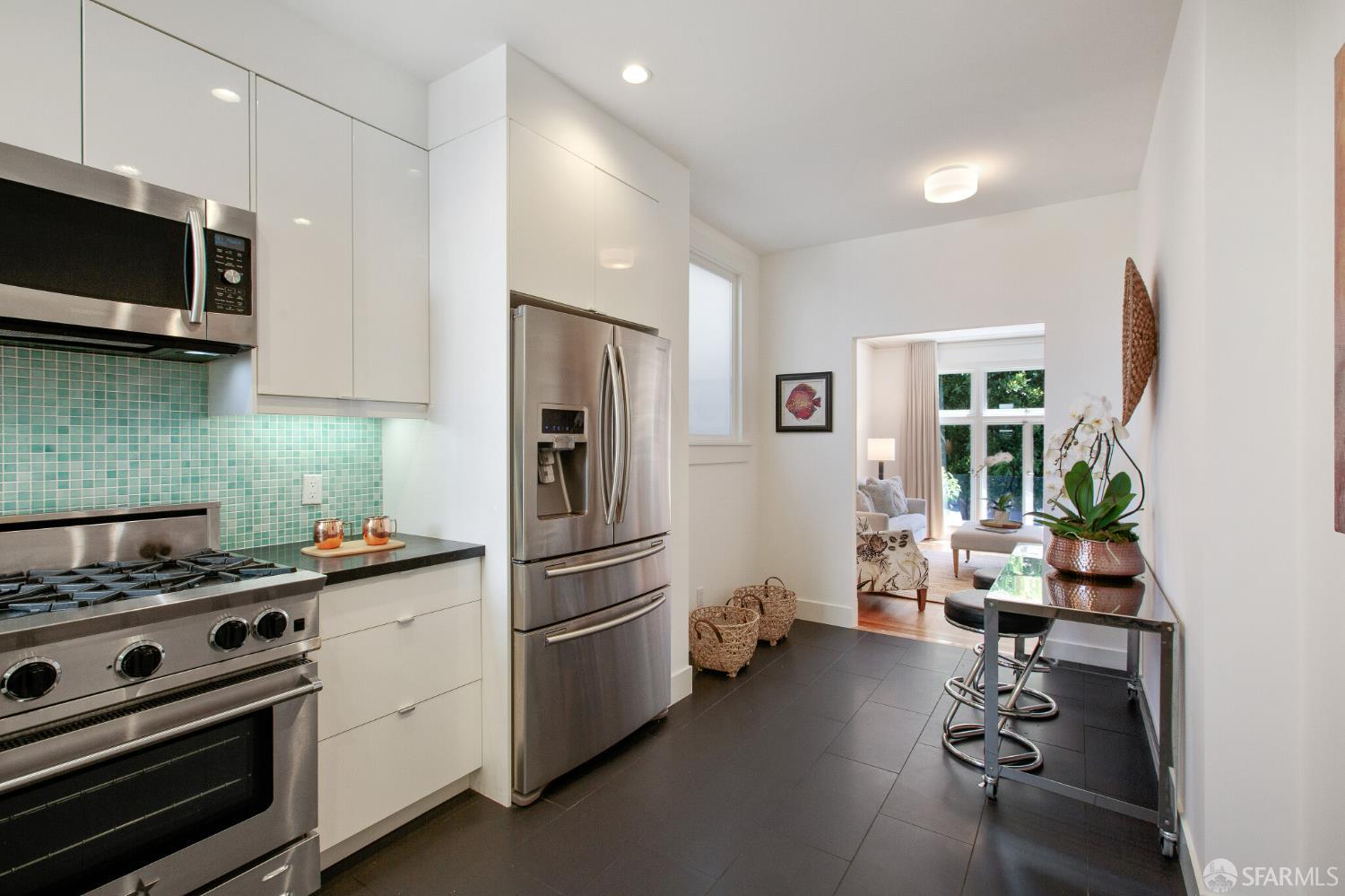 2740 Union Street San Francisco, CA 94123 - Photo 50 of 87