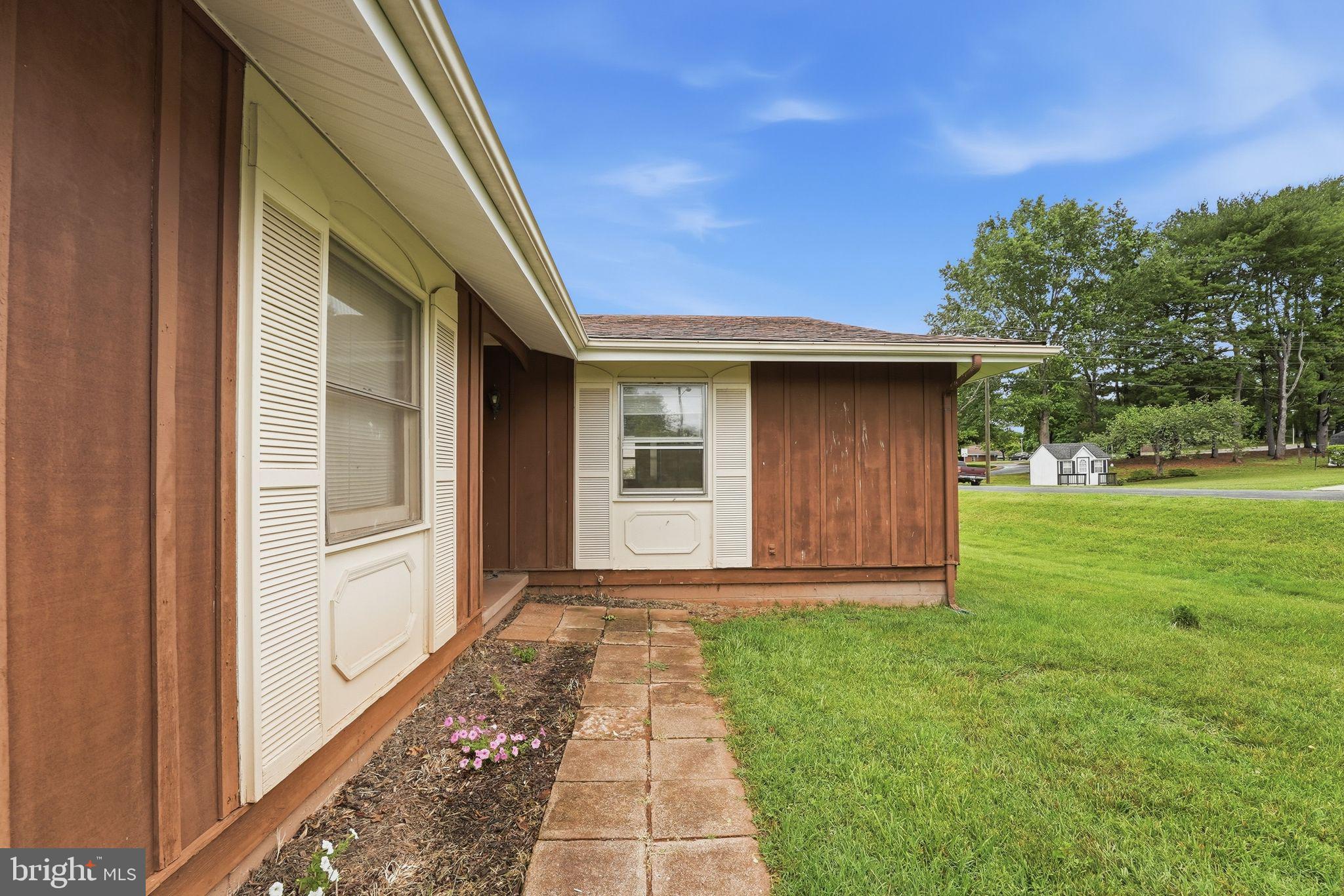 400 Laurel Street Culpeper, VA 22701 - Photo 5 of 30