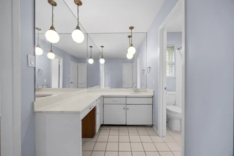 $375,000 | 1301 South Meadows Drive, Austin, TX 78758