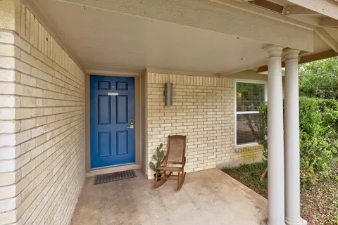 $375,000 | 1301 South Meadows Drive, Austin, TX 78758