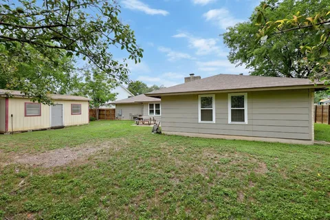 $375,000 | 1301 South Meadows Drive, Austin, TX 78758