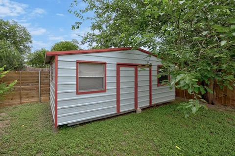 $375,000 | 1301 South Meadows Drive, Austin, TX 78758