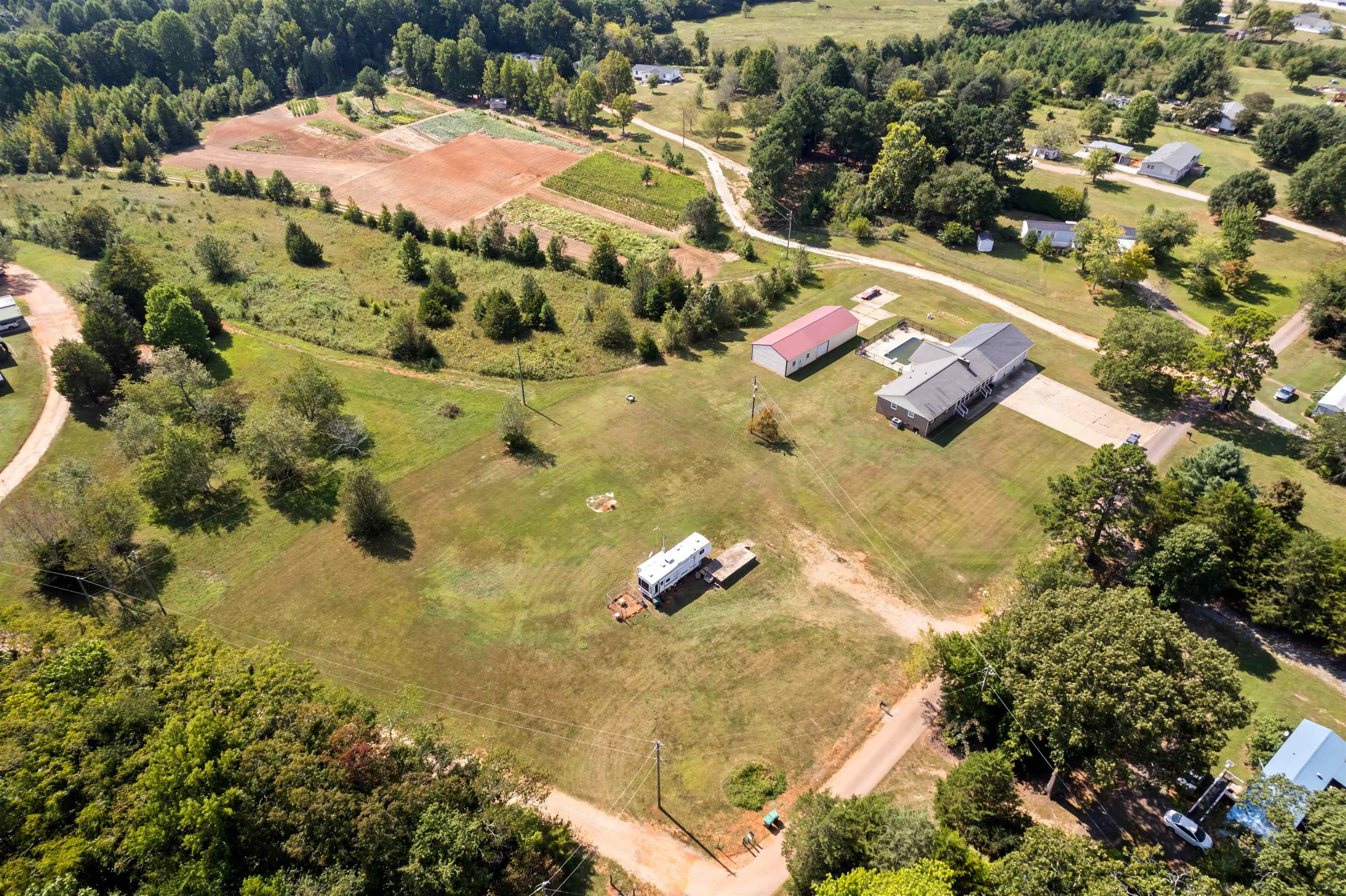 158 Thornbird Road Cowpens, SC 29330 - Photo 4 of 35