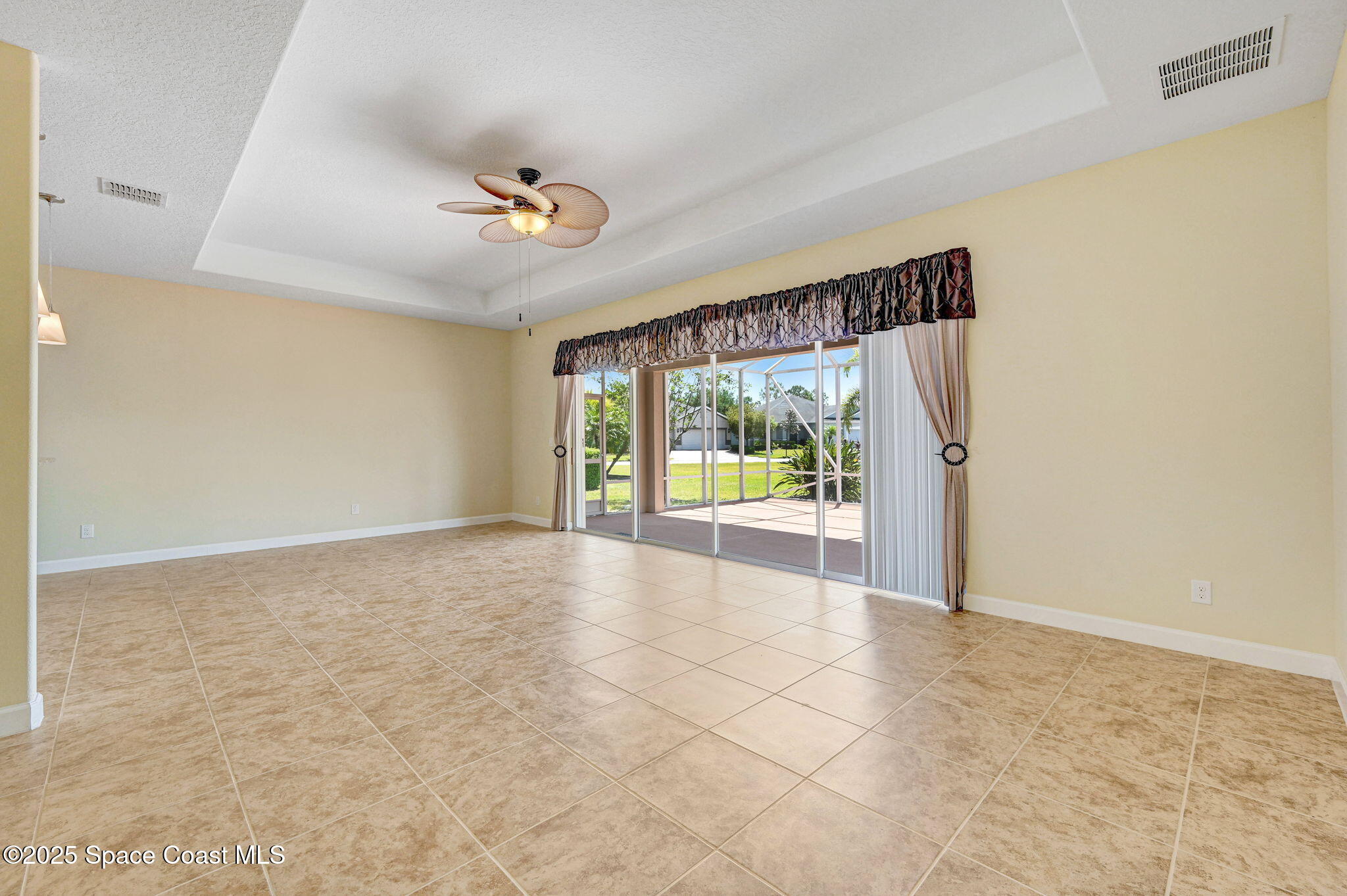 3804 Sansome Circle Melbourne, FL 32940 - Photo 14 of 39 13-web-or-mls-DSC_5625