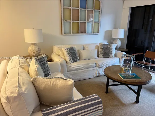 $4,195 | 201 Crandon Boulevard, Unit 120, Key Biscayne, FL 33149