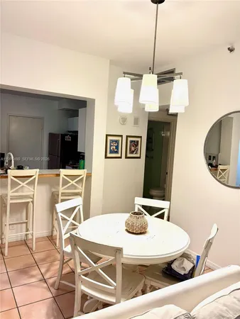 $4,195 | 201 Crandon Boulevard, Unit 120, Key Biscayne, FL 33149