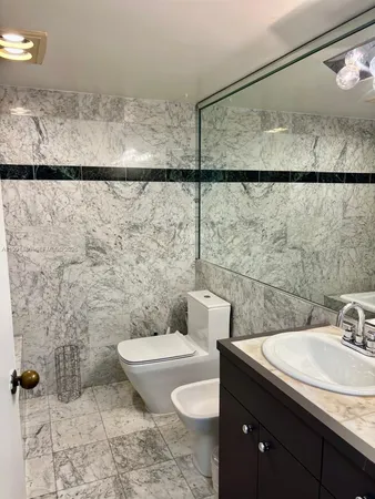 $4,195 | 201 Crandon Boulevard, Unit 120, Key Biscayne, FL 33149