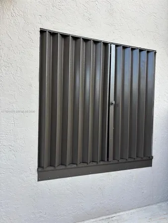 $4,195 | 201 Crandon Boulevard, Unit 120, Key Biscayne, FL 33149