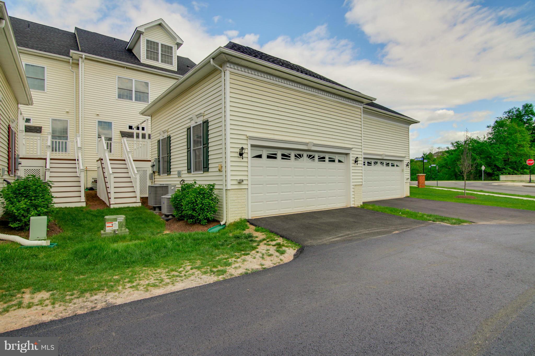 43089 Old Ryan Road Ashburn, VA 20148 - Photo 26 of 30 Rear Loading 2 car garage *SEE TOUR