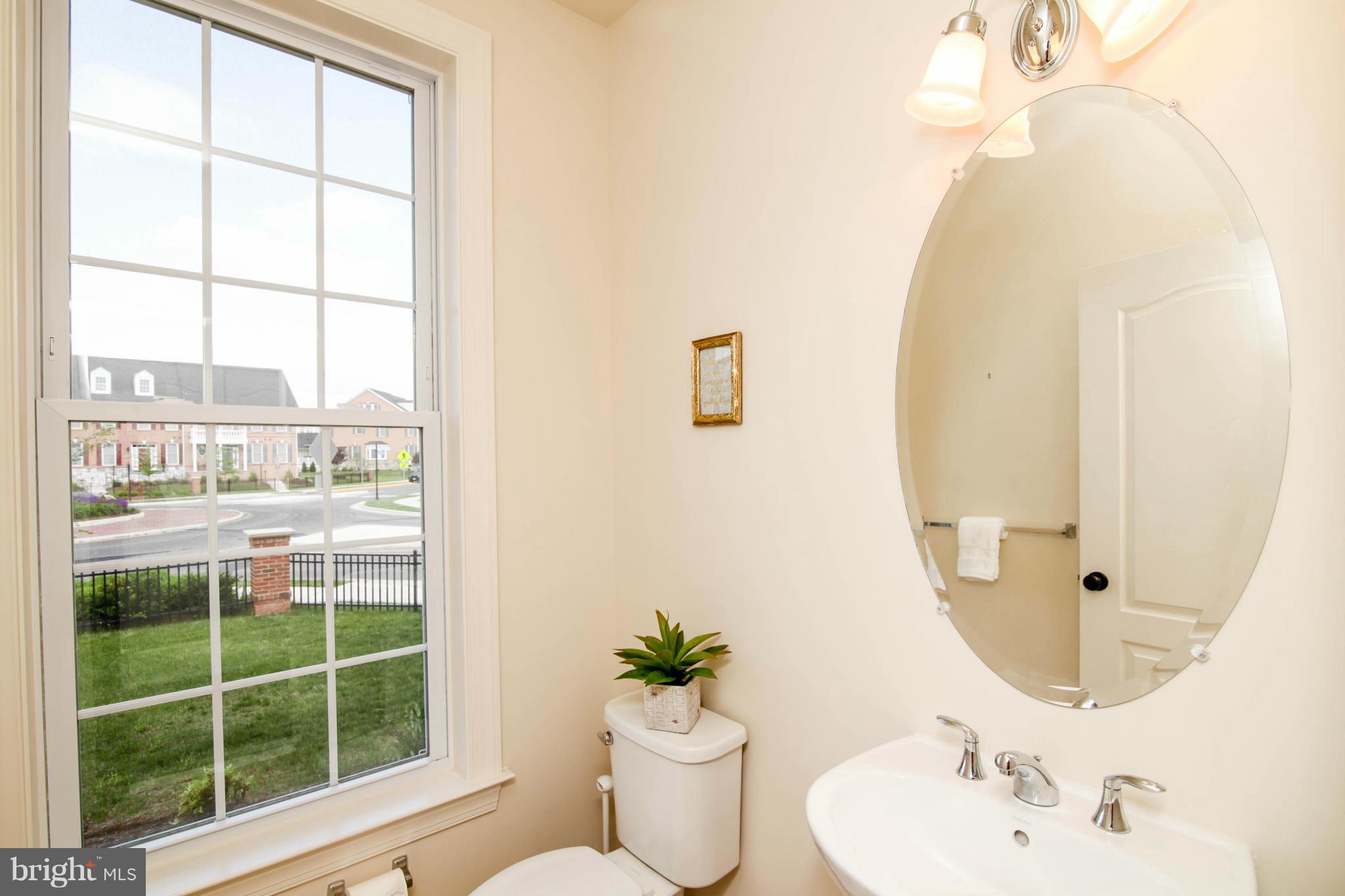 43089 Old Ryan Road Ashburn, VA 20148 - Photo 4 of 30 Main Level Powder Room *SEE TOUR