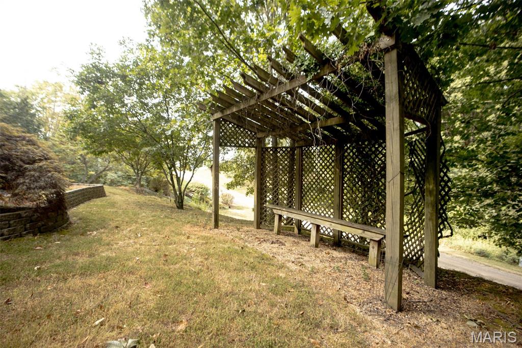16512 Oak Bridge Road Brighton, IL 62012 - Photo 3 of 23 Gallery Image 3