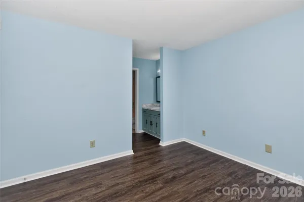 $196,000 | 7302 Winery Lane, Charlotte, NC 28227