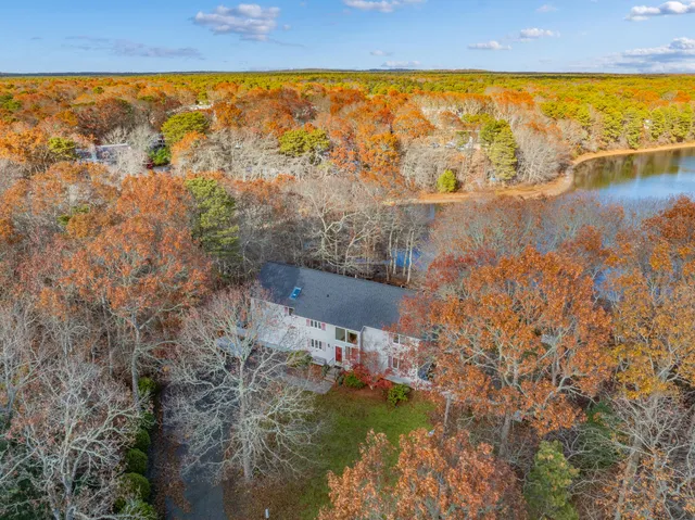 $1,185,000 | 11 Elizabeth Lane, West Yarmouth, MA 02673