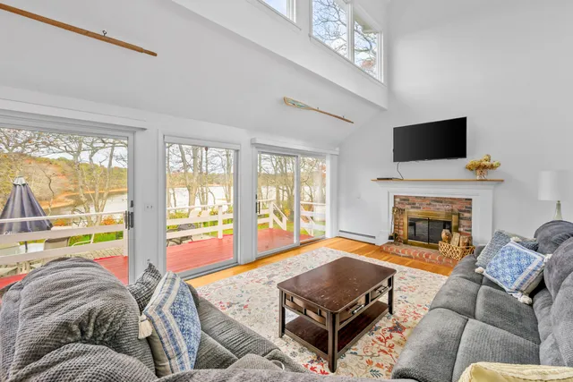 $1,185,000 | 11 Elizabeth Lane, West Yarmouth, MA 02673