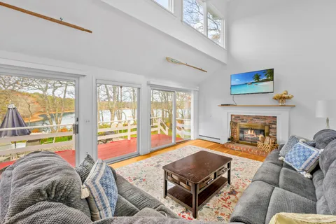 $1,185,000 | 11 Elizabeth Lane, West Yarmouth, MA 02673