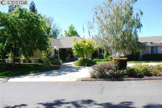 865 Ridge Drive Concord, CA 94518 - Photo 1 of 1 Gallery Image 1