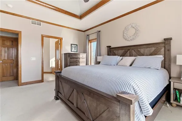 $650,000 | 10790 Northeast Witt Road, Cameron, MO 64429