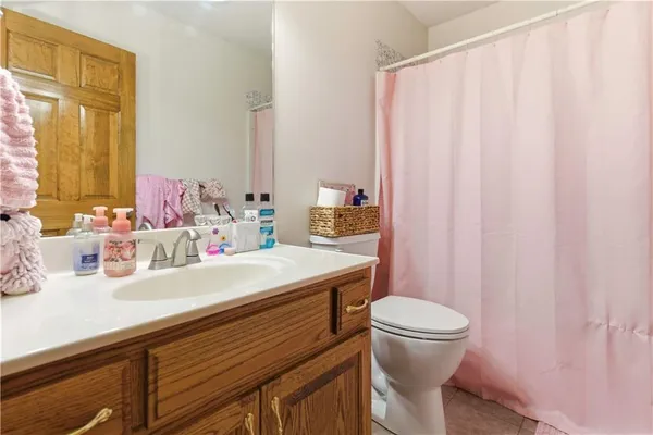 $650,000 | 10790 Northeast Witt Road, Cameron, MO 64429