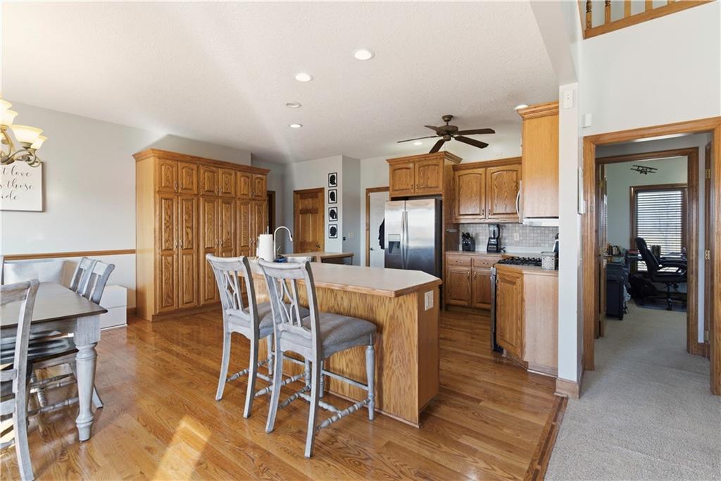 10790 Northeast Witt Road Cameron, MO 64429 - Photo 10 of 67