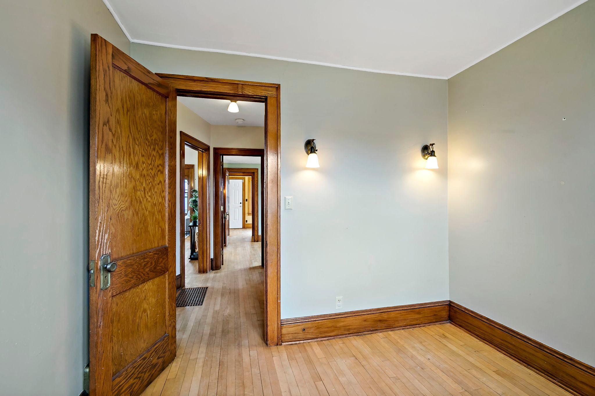 4129 7th Street Northeast Columbia Heights, MN 55421 - Photo 20 of 54