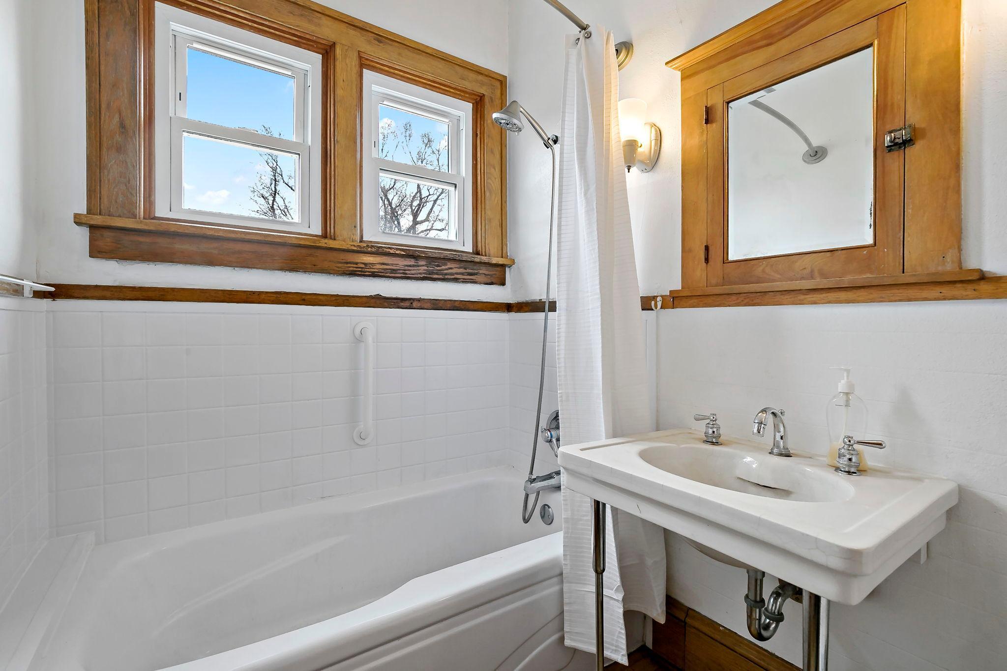 4129 7th Street Northeast Columbia Heights, MN 55421 - Photo 22 of 54