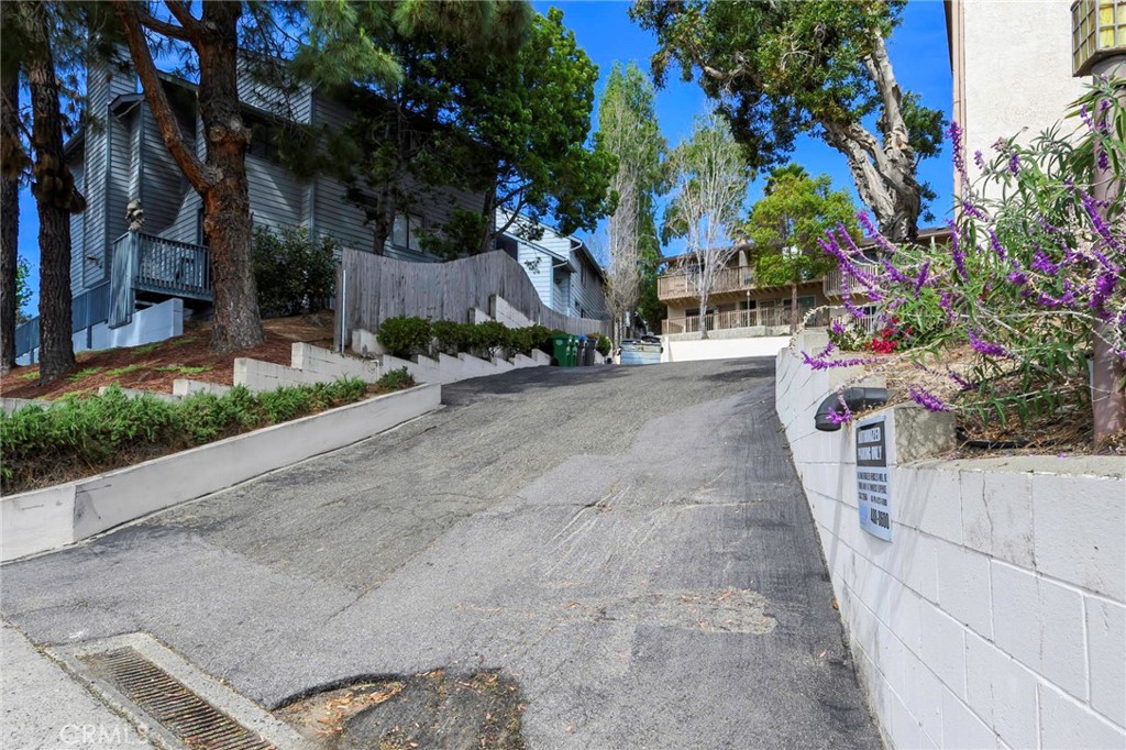171 Brisco Road, Unit 8 Arroyo Grande, CA 93420 - Photo 22 of 23 Entrance to complex