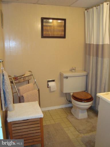 2805 Dawson Avenue Silver Spring, MD 20902 - Photo 22 of 25 Bath #2