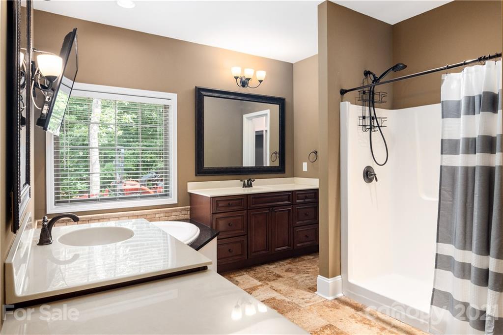 1773 North Dobys Bridge Road Fort Mill, SC 29715 - Photo 16 of 38 Gallery Image 16