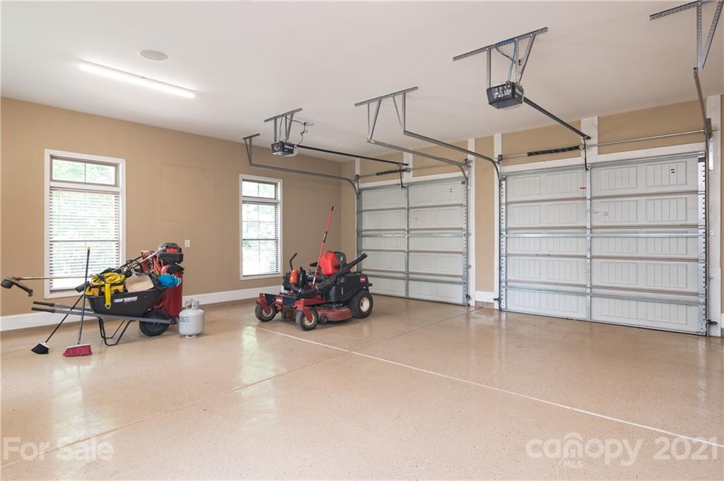 1773 North Dobys Bridge Road Fort Mill, SC 29715 - Photo 27 of 38 Gallery Image 27