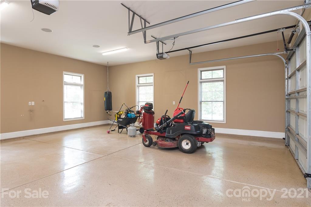 1773 North Dobys Bridge Road Fort Mill, SC 29715 - Photo 28 of 38 Gallery Image 28